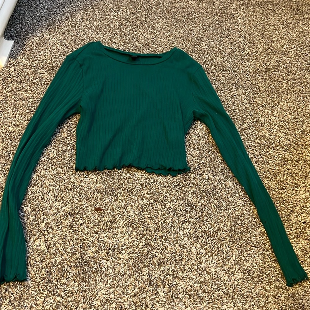 Ribbed Long sleeve crop top